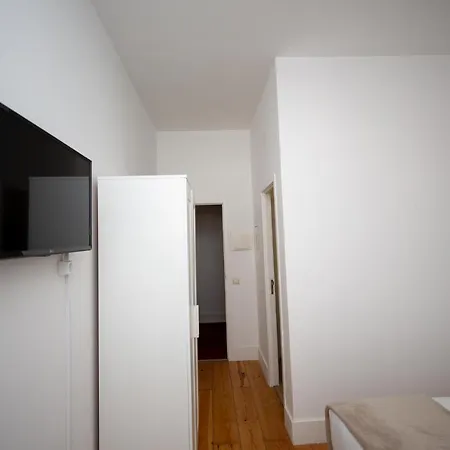בית הארחה Inn-chiado Boulevard 3*