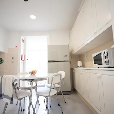 Inn-chiado Boulevard Guest house